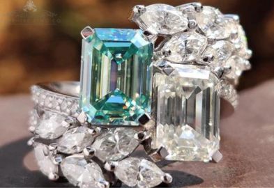 Emerald Cut sapphire